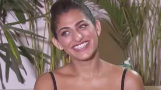I still celebrate the day when I first met SRK: Kubra Sait Thumbnail