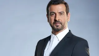 Ronit Roy honoured to be part of 'Thugs Of Hindostan' Thumbnail