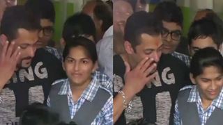 Salman Khan impassioned with emotions after meeting blind children