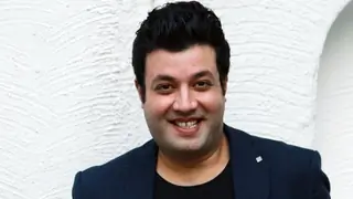 Varun doesn't remember his first conversation with Govinda Thumbnail