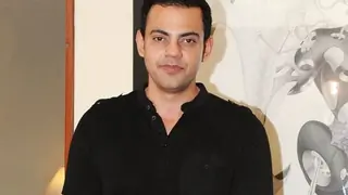 Cyrus Sahukar wants to do a series with former MTV VJs! Thumbnail