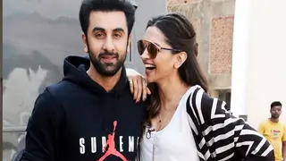 Ranbir-Deepika to RECREATE On-screen Magic once again? Thumbnail