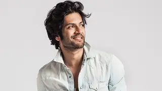 Ali Fazal teams up with Pradeep Sarkar for 'Arranged Marriage' Thumbnail