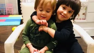 KJo CAPTURES a BEAUTIFUL moment between Yash & Roohi Thumbnail