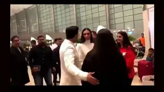 What did Deepika SAY to Ranveer that he had to SHUT his DDLJ Song? Thumbnail