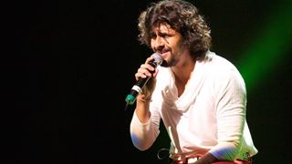 Sonu Nigam teams up with Kumar Sanu's daughters