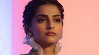 Sonam Kapoor lists simple ways to deal with #MeToo Thumbnail