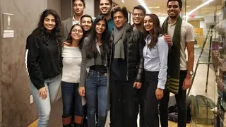 This is why Shah Rukh Khan is the most CHIVALROUS man in Bollywood Thumbnail