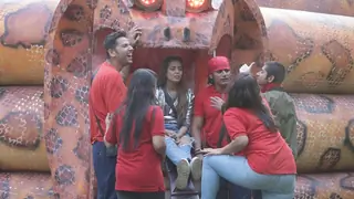Team Red Wins The Luxury Budget task.... Thumbnail