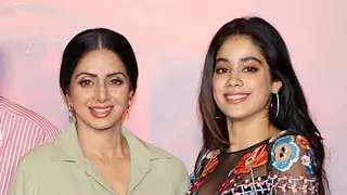 Janhvi on mother Sridevi: I can't be like her even if I want to Thumbnail