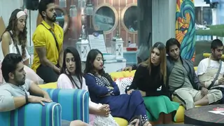 #BB12: Yet another 'Bigg Boss 12' REUNION happens... Thumbnail