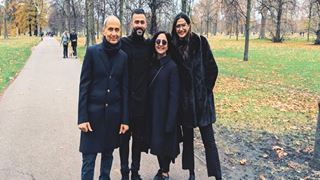 Sonam Kapoor poses with hubby Anand for an ADORABLE family picture