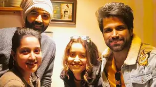 Rithvik Dhanjani & Asha Negi show us what LIVING in the REAL world means Thumbnail
