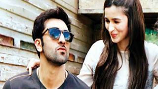 Ranbir & Alia are in LOVE; He is a great guy for her says Mahesh Thumbnail