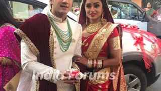 EXCLUSIVE Wedding Pics of Yeh Rishta Kya Kehlata Hai Fame Parul Chauhan -Chirag Thakkar
