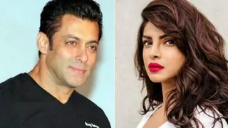 Here's PROOF that Salman Khan is not ANGRY with Priyanka Chopra Thumbnail