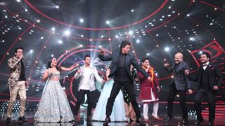 The MEDLEY Sung by Indian Idol contestants Brings Back 25 Years of Shah Rukh Khan!