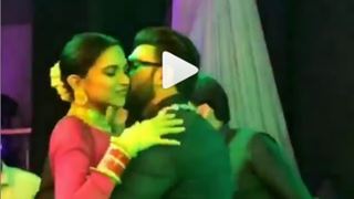 Kapil Sharma's Reception: Newly Weds Ranveer Singh-Deepika Padukone BURN THE DANCE FLOOR Thumbnail