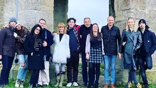 Priyanka SHINES OUT as she Poses with the Jonas for a Family Picture Thumbnail