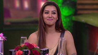 Shilpa Shinde GRIEVES for Sreesanth's loss; Indirectly Calls Dipika Kakar 'makkhi'!