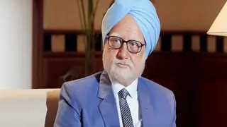 Anupam questions missing 'The Accidental...' trailer on YouTube! Thumbnail