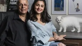 Mahesh Bhatt Reveals if Alia Bhatt is REALLY a GUNDI!! Thumbnail