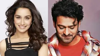Shraddha Kapoor's SPECIAL gesture for Prabhas Thumbnail