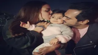 Esha Deol EXPECTING her 2nd Child, Announces it in a Most ADORABLE Way Thumbnail