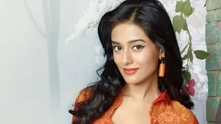 Was apprehensive to play character much older than me: Amrita Rao