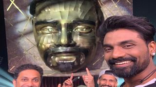 WOW! Remo Dsouza receives his 'FACE STATUE' on Dance Plus 4