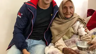 Vivek Dahiya's grandmother stopped him from breaking down post his Dadaji's death in THIS way Thumbnail