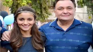 Rishi Kapoor is IMPRESSED with Alia Bhatt, shares a LOVING note Thumbnail