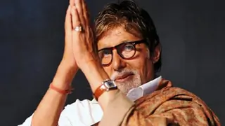 Guess what Amitabh Bachchan had on the sets of Badla! Thumbnail