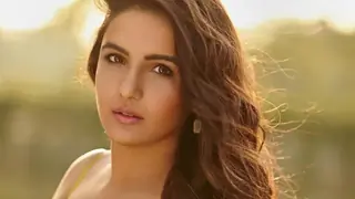 Here's what Jasmin Bhasin has to say on REALITY shows becoming like DAILY soaps due to the DRAMA Thumbnail