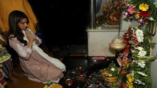 Kriti VISITS Shiv Temple to seek Lord Shiva's BLESSINGS