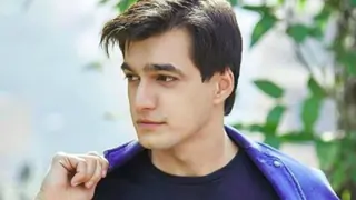 Mohsin Khan Gives a Sneak Peek into the Behind the Scenes of Yeh Rishta; Calls it Pagalpanti! Thumbnail