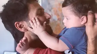 Zain ADMIRING Daddy Shahid is the CUTEST thing you'll see Today Thumbnail