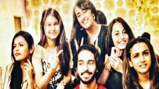 Gul Khan shares 'the first and only picture' with Nazar cast