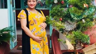 'Kya Haal Mr Panchaal' actress is PREGNANT; Shares good news on social media! thumbnail