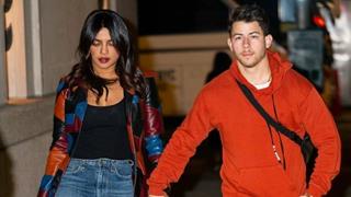 WATCH: Nick Jonas saves Priyanka Chopra from tripping down the stairs Thumbnail