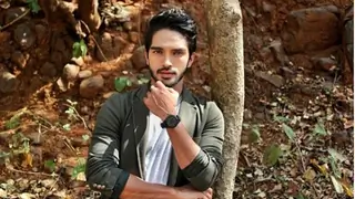 Nazar actor Harsh Rajput especially took an off to cast his vote! Thumbnail