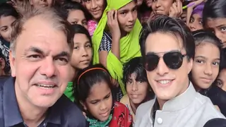 Mohsin Khan Campaigns for Mamata Banerjee’s TMC in West Bengal! Thumbnail