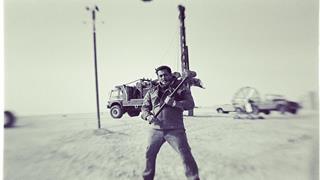 Salman Khan in the oil fields of Middle East is the latest sneak peek from 'Bharat'!