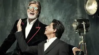 Shah Rukh Khan's Next to be a Remake of Amitabh Bachchan's 1982 Classic; Read More Thumbnail