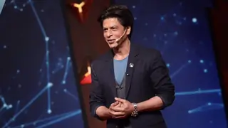 And The Shoot For 'Ted Talks Season 2' Has Begun; Shah Rukh Is Back Thumbnail