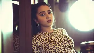 Guess which legend will be playing Roshni Walia's father in Sony TV's next thumbnail