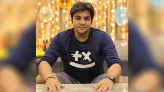 Youtuber Ashish Chanchalani does a Cameo in Chris Hemsworth Starrer Men In Black  Thumbnail