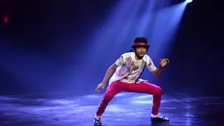 Super Dancer Chapter 3:  Judges- Shilpa, Geeta & Anurag Bow Down to Gourav! Thumbnail