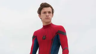 Spider-Man actor Tom Holland saves a fan from being crushed by the mob!