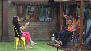 Bigg Boss Marathi 2: Kishori and Roopali share some shocking injuries from their past